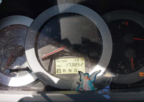 2006 Toyota Rav4 from USA, damaged, VIN JTMZD33V165013470